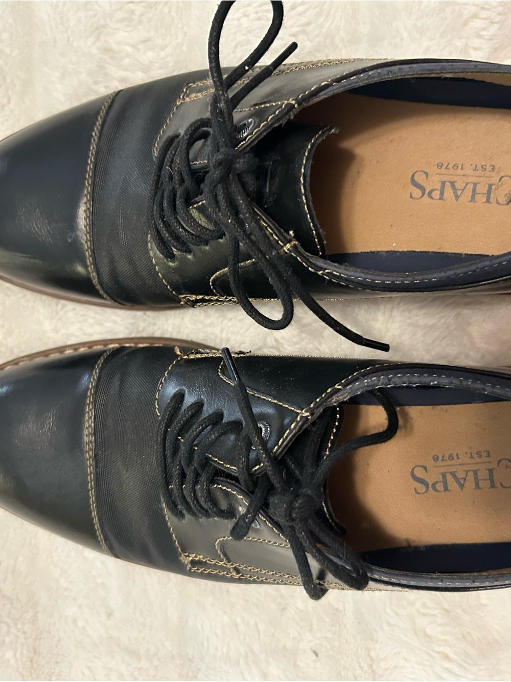 Chaps Black and Tan Two-Tone Lace-Up Oxfords
